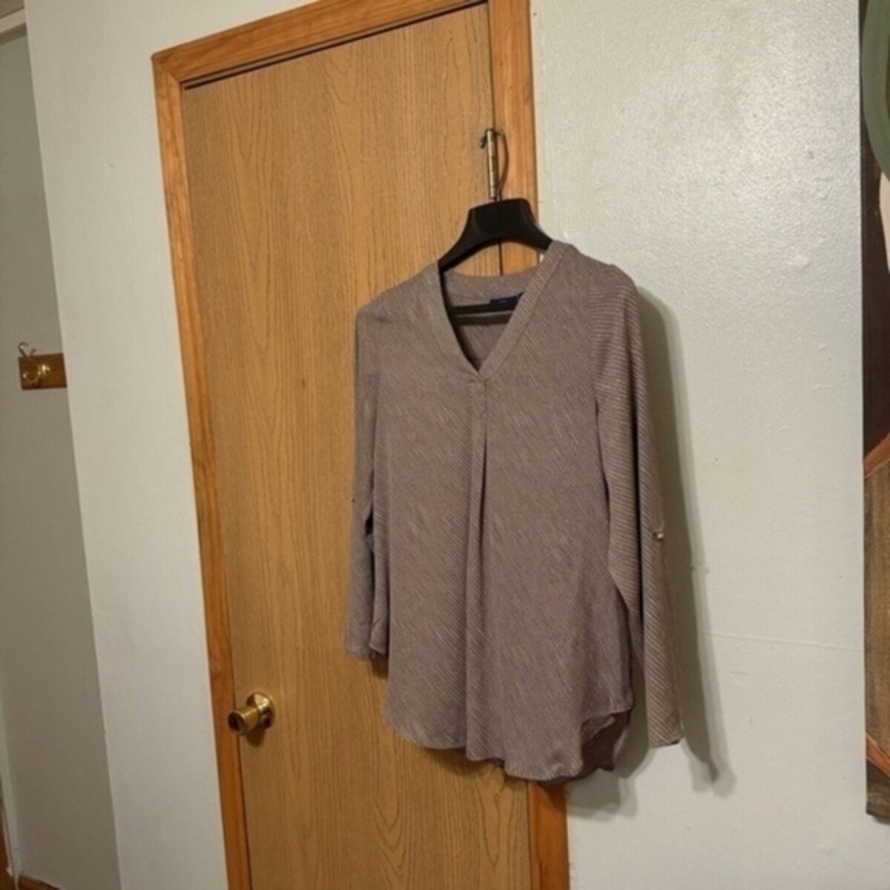 Apt. 9 Medium Multi-Color w/Geometric Print Long Sleeve V-Neck Blouse - EUC
